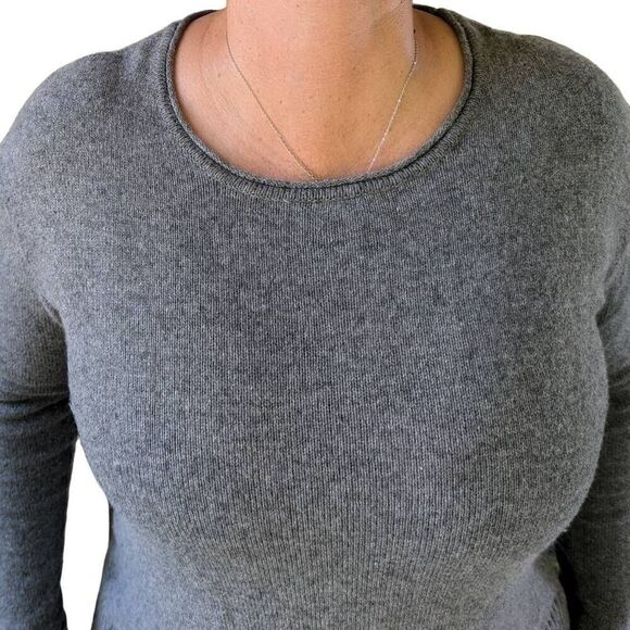 J. Jill Grey Classic Knit Round Neck Sweater Long Sleeve Tunic Pullover Size M - Picture 3 of 5